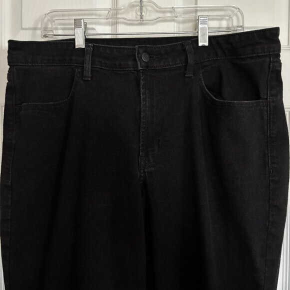 Old Navy High-Rise WOW Loose Jeans Sz 16 Short Black - Picture 2 of 7